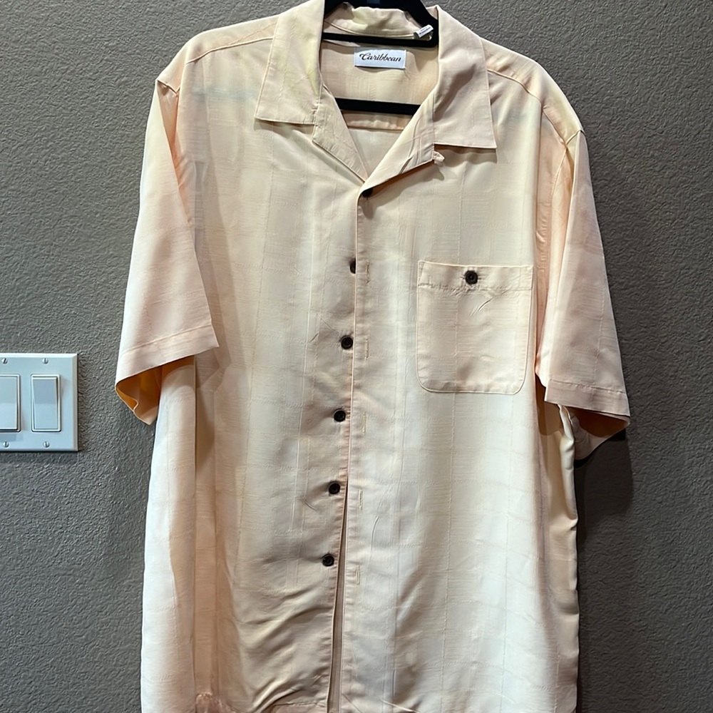 Mens large yellow Caribbean shirt